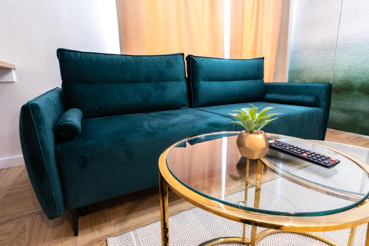 Stylowe Apartamenty Plewiska المظهر الخارجي الصورة
